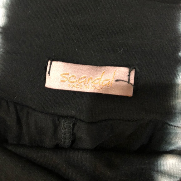 ITALIAN SILK PALAZZO PANTS—-TIE DYE—-ONE SIZE - Picture 6 of 7